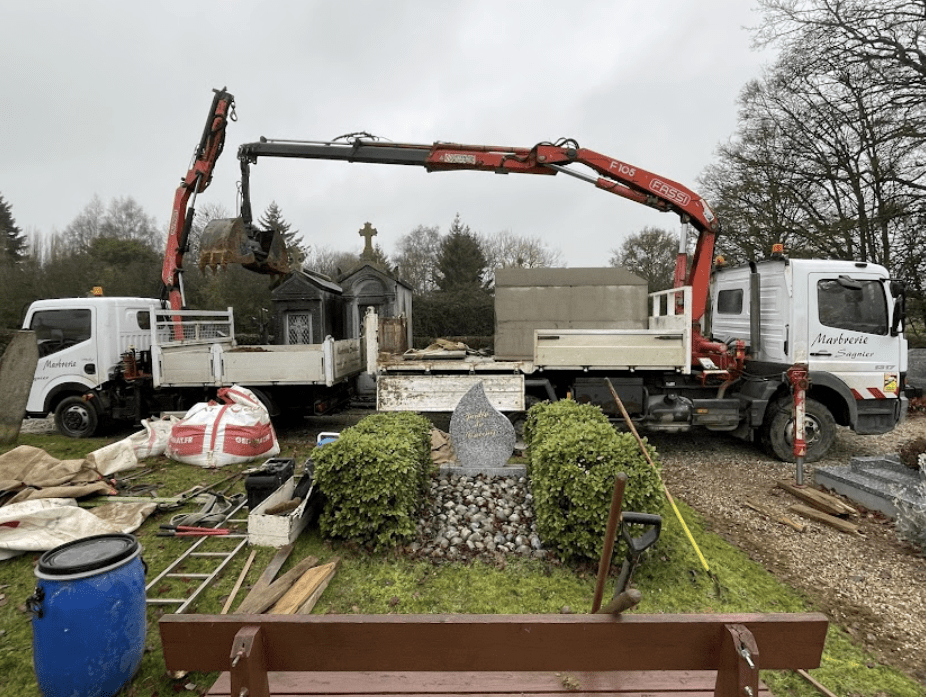 travaux installation marbrerie funeraire